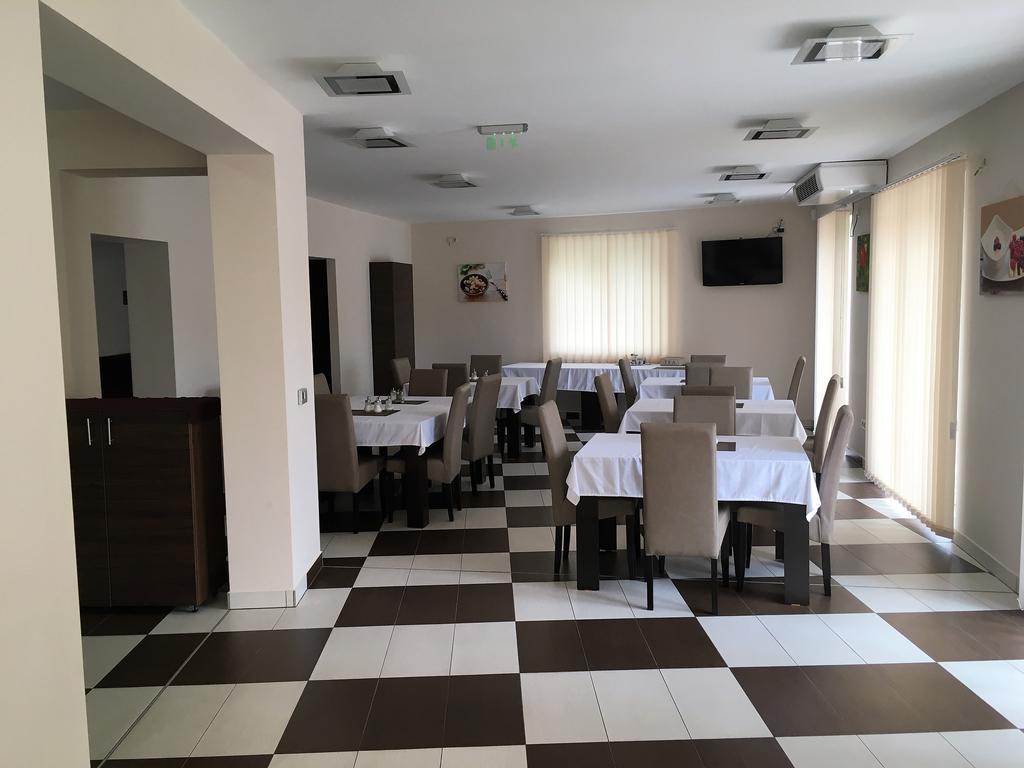 Hotel Granatalma Vendeghaz Fehérvárcsurgó Exteriér fotografie